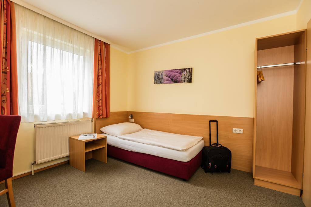 Inn Hotel Denk Bed & Breakfast